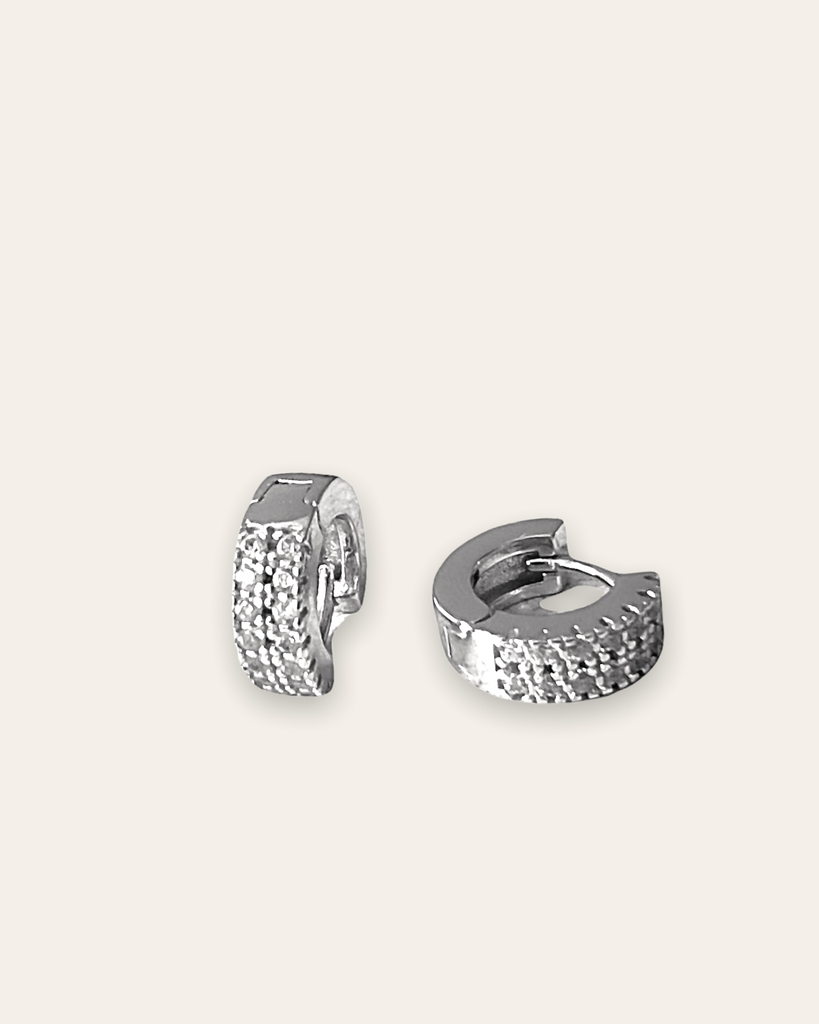 Creolen Mabel  mit Zirkonia Steinen in Silber