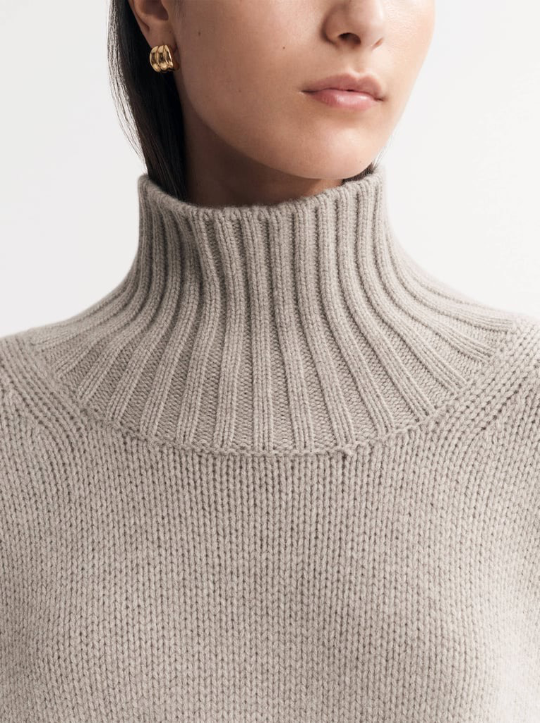 Pullover Girlfriend Turtleneck Greige