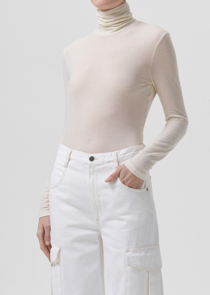 Longsleeve Pascale Turtleneck Oat Milk